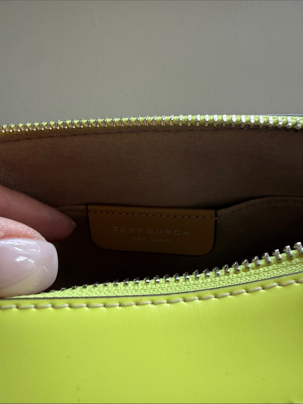 Tory Burch Lime Green Raffia Crossbody Camera Bag with Braided Strap - Picture 5 of 11